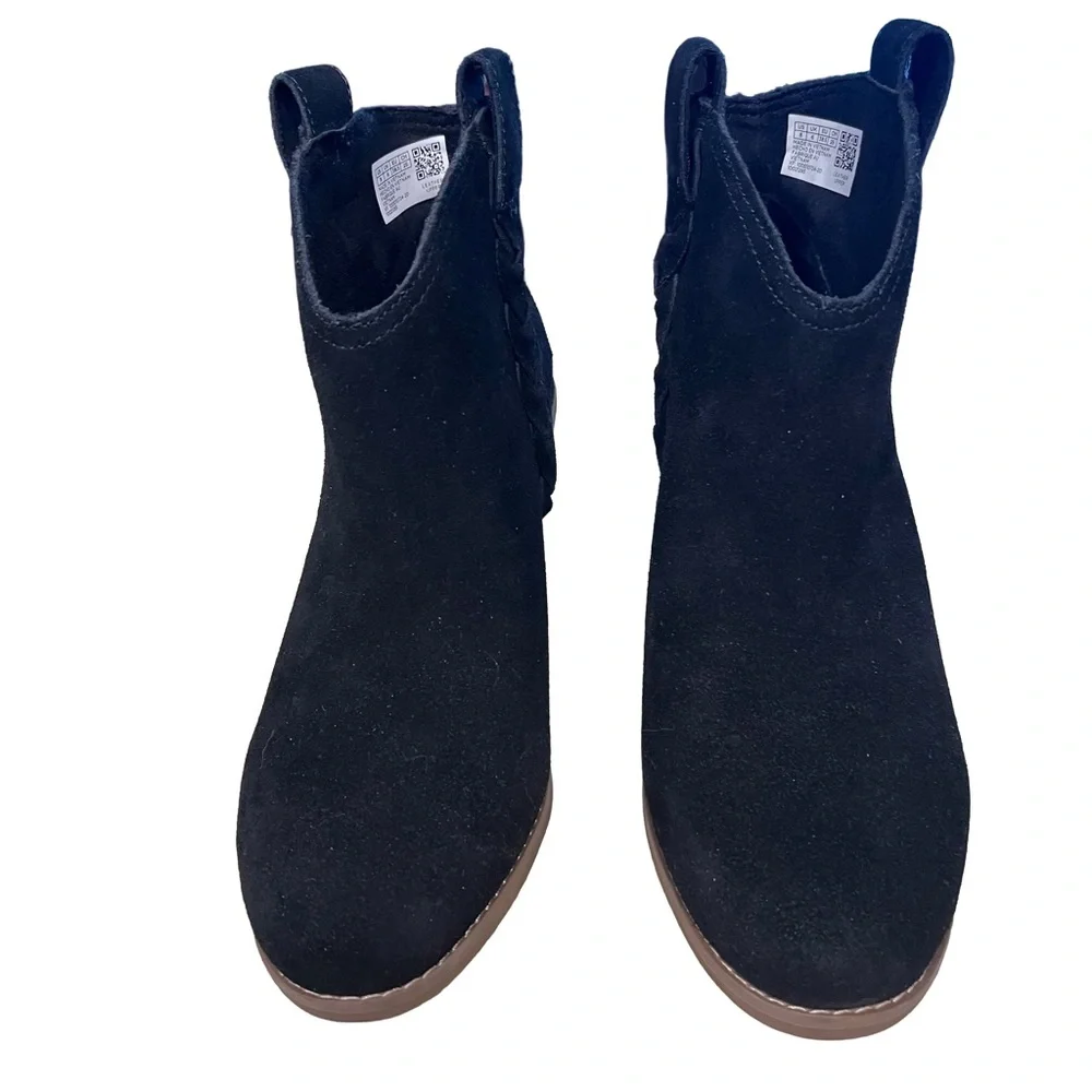 NEW TOMS Womens Size 8 Constance Braided Black Suede Western Ankle Boot Pull On